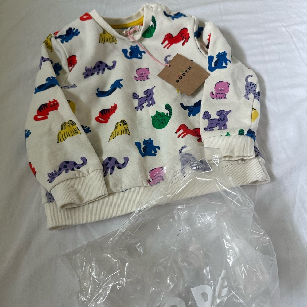 NWT Mini Boden Colorful Animal Print Kids Sweatshirt